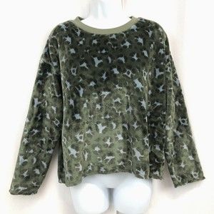 Aerie Women's Small Green Leopard Print Fleece Fuzzy Crew Neck Sweatshirt